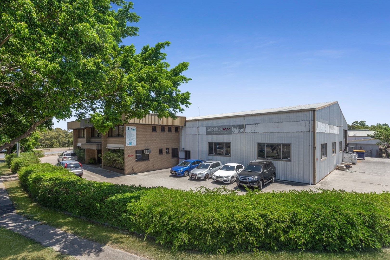 121 Links Avenue South, Eagle Farm Property History & Address