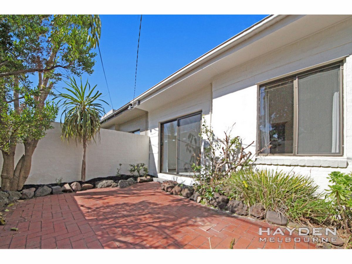 2 bedrooms House in House 17 Cambridge Street CAULFIELD NORTH VIC, 3161