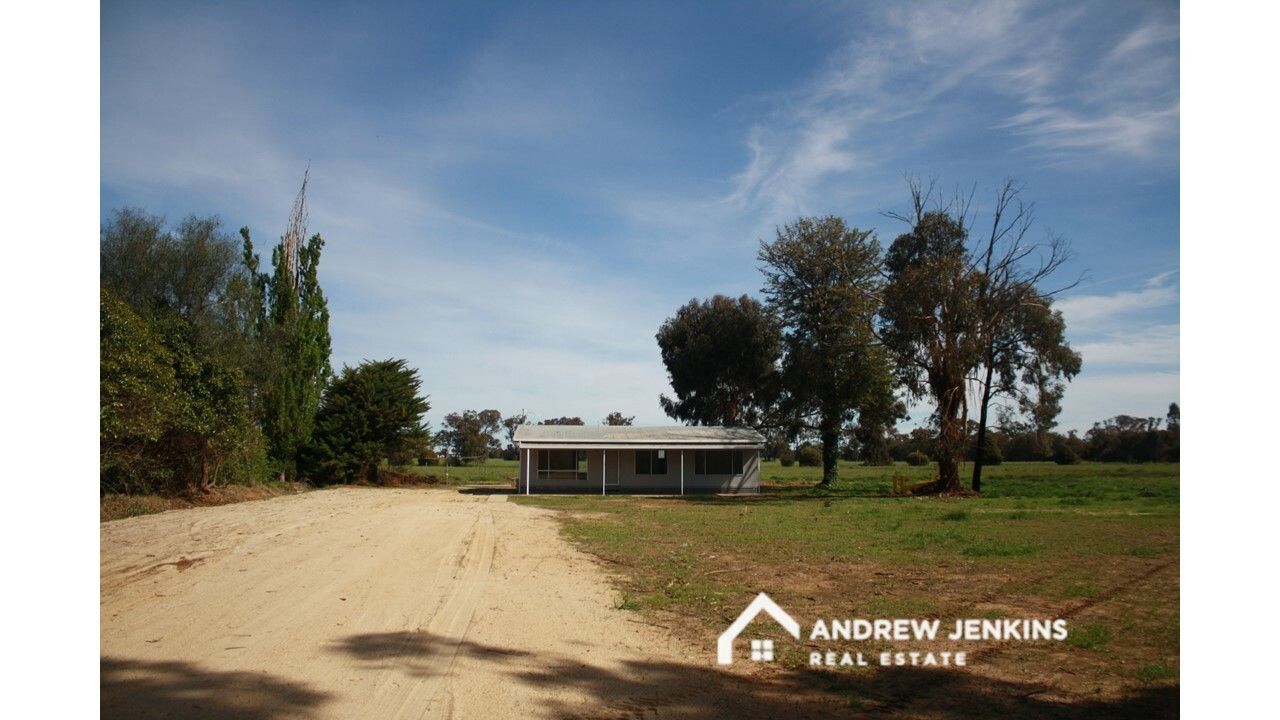 226 Chapel Road, Cobram VIC 3644, Image 0