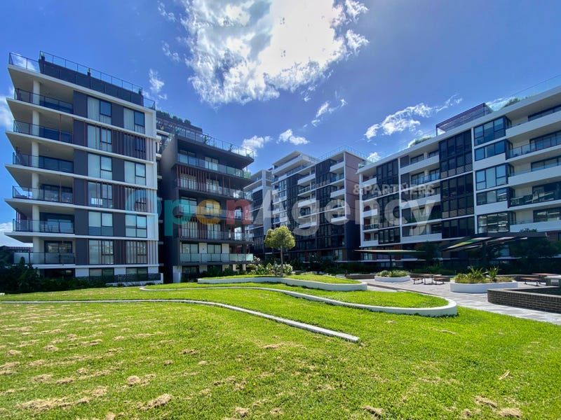 1 bedrooms Apartment / Unit / Flat in 706/17 Garrigarrang Avenue KOGARAH NSW, 2217