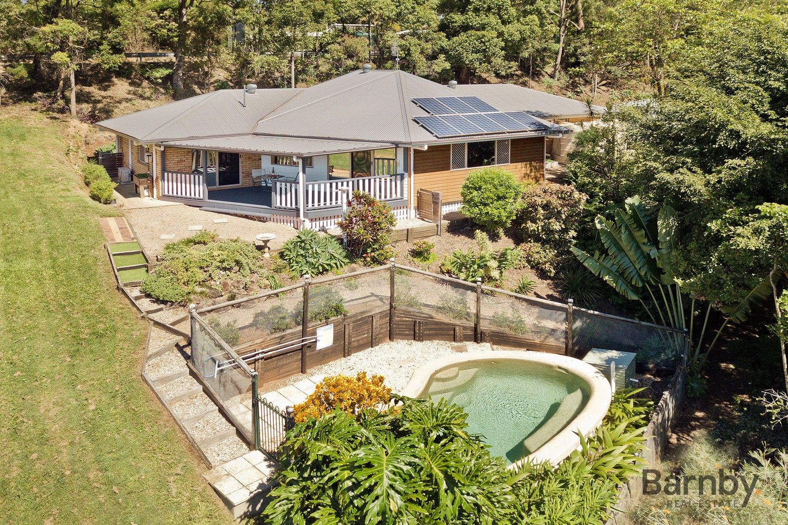 33 Towen Mount Rd, Towen Mountain QLD 4560, Image 1