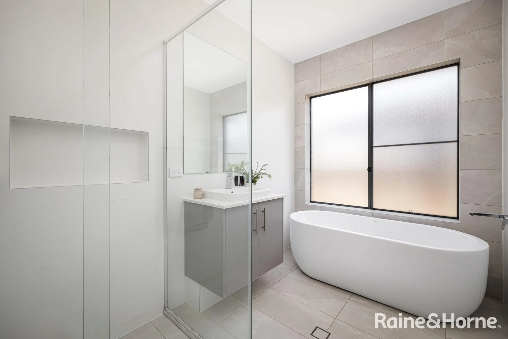 Additional image 14 of 34 Brahman Road, Box Hill NSW 2765