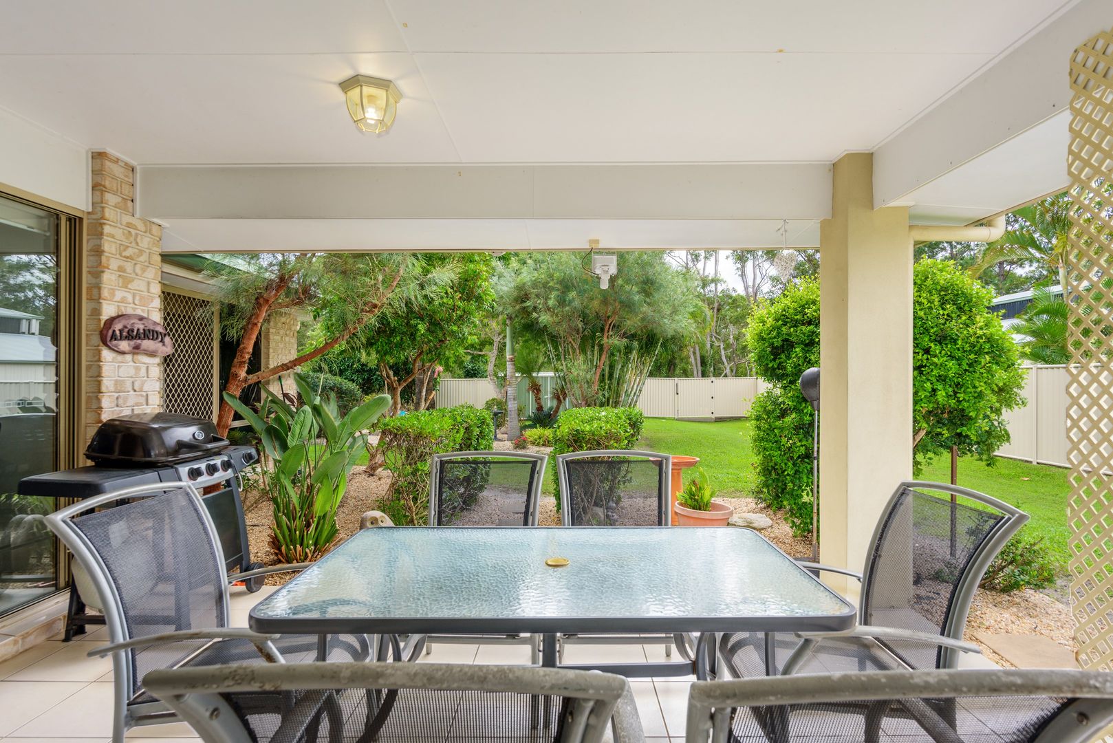 37 GOLDEN HIND AVENUE, Cooloola Cove QLD 4580, Image 1