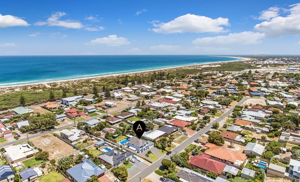 15 Mileura Street, Golden Bay WA 6174