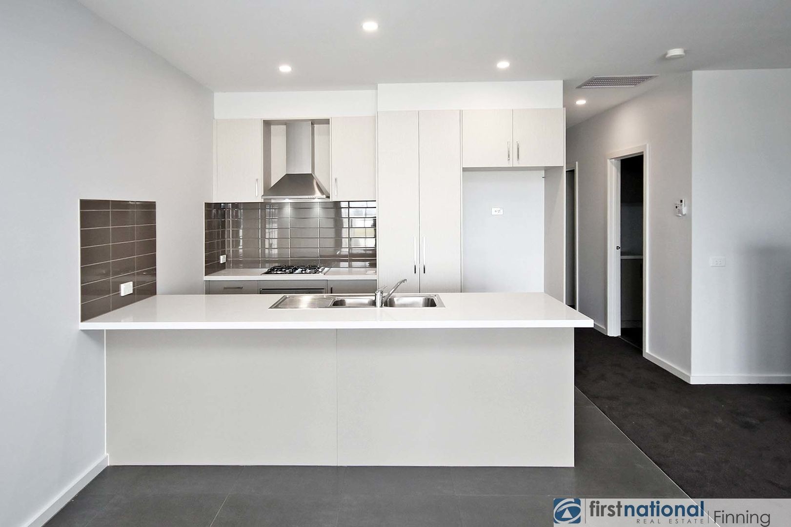 2 Coral-Pea Way, Cranbourne West VIC 3977, Image 1