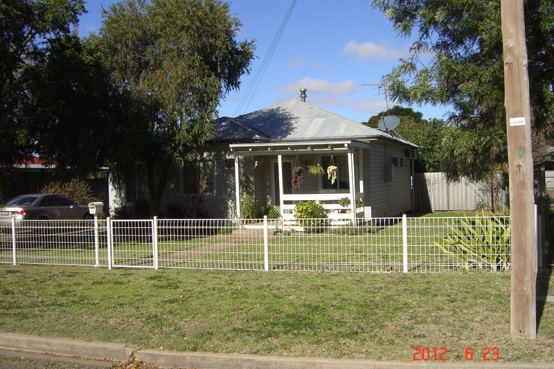 14 Tudor St, Bourke NSW 2840, Image 0