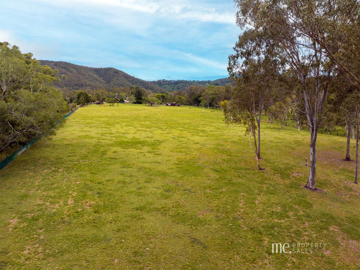 3 Davison Road, Camp Mountain QLD 4520, Image 0