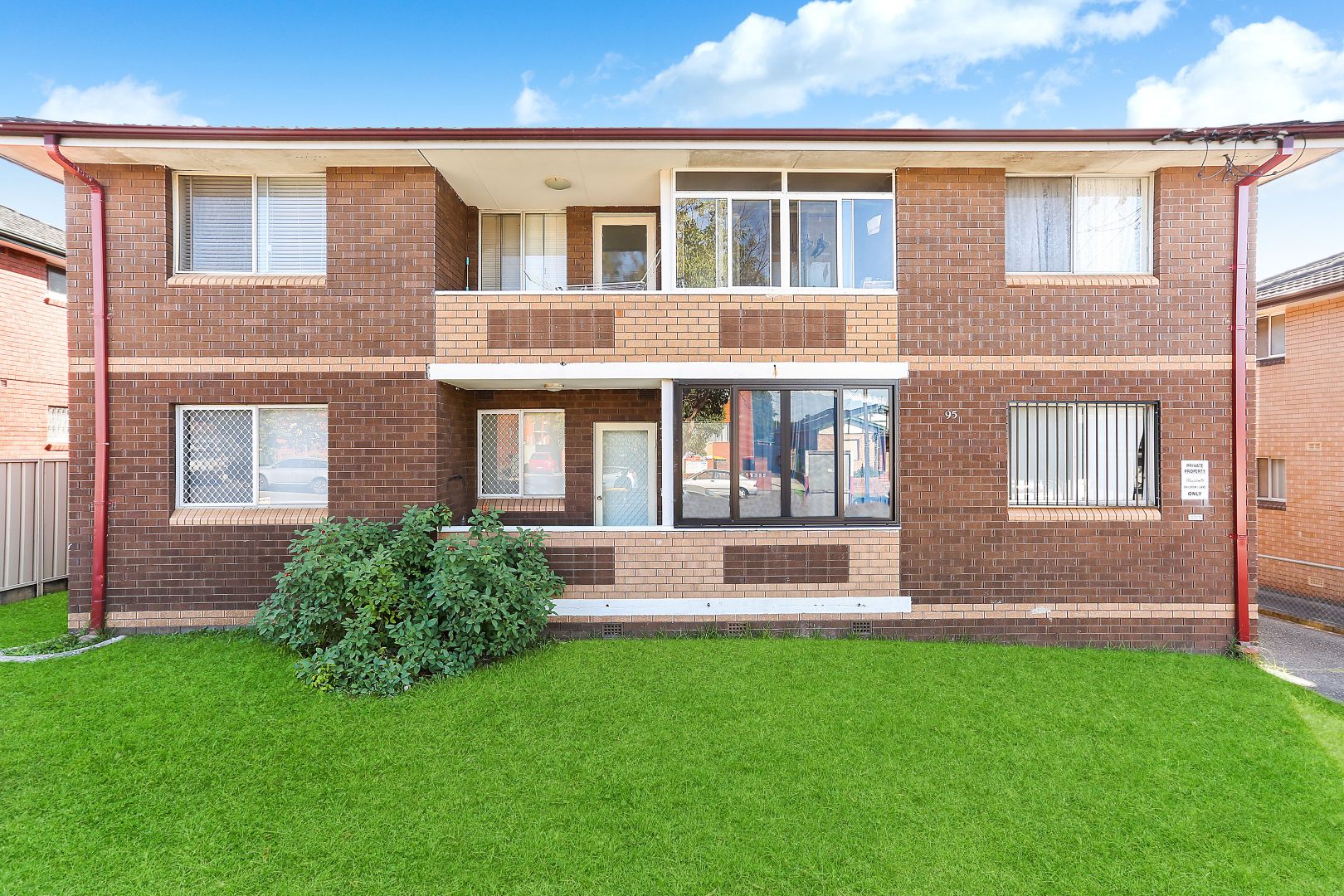 2/95 Victoria Road, Punchbowl NSW 2196