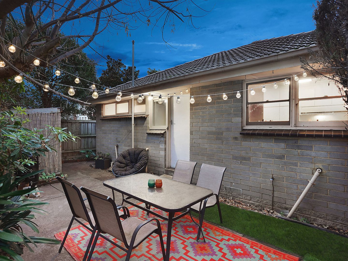 3/4 Seaview Avenue, Brighton VIC 3186, Image 2