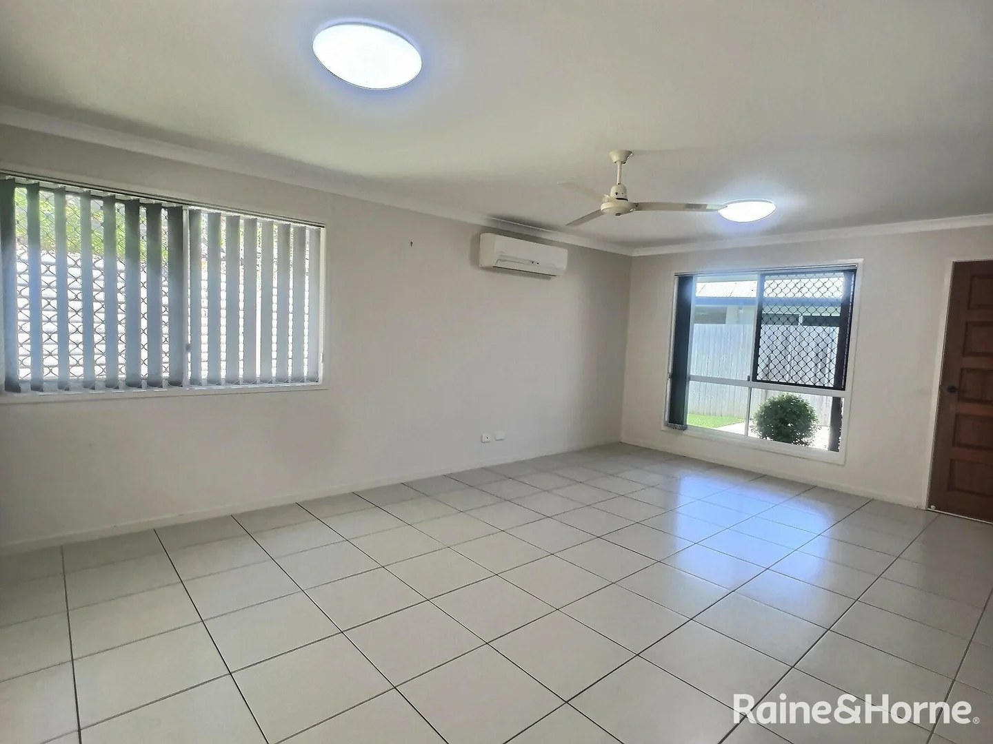Additional image 5 of 2/41 Bauhinia Street, Boyne Island QLD 4680