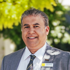 Ray White Cranbourne - Mark Simons