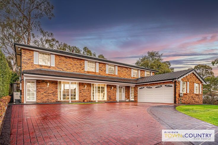 5 bedrooms House in 4 Carlow Close ARMIDALE NSW, 2350
