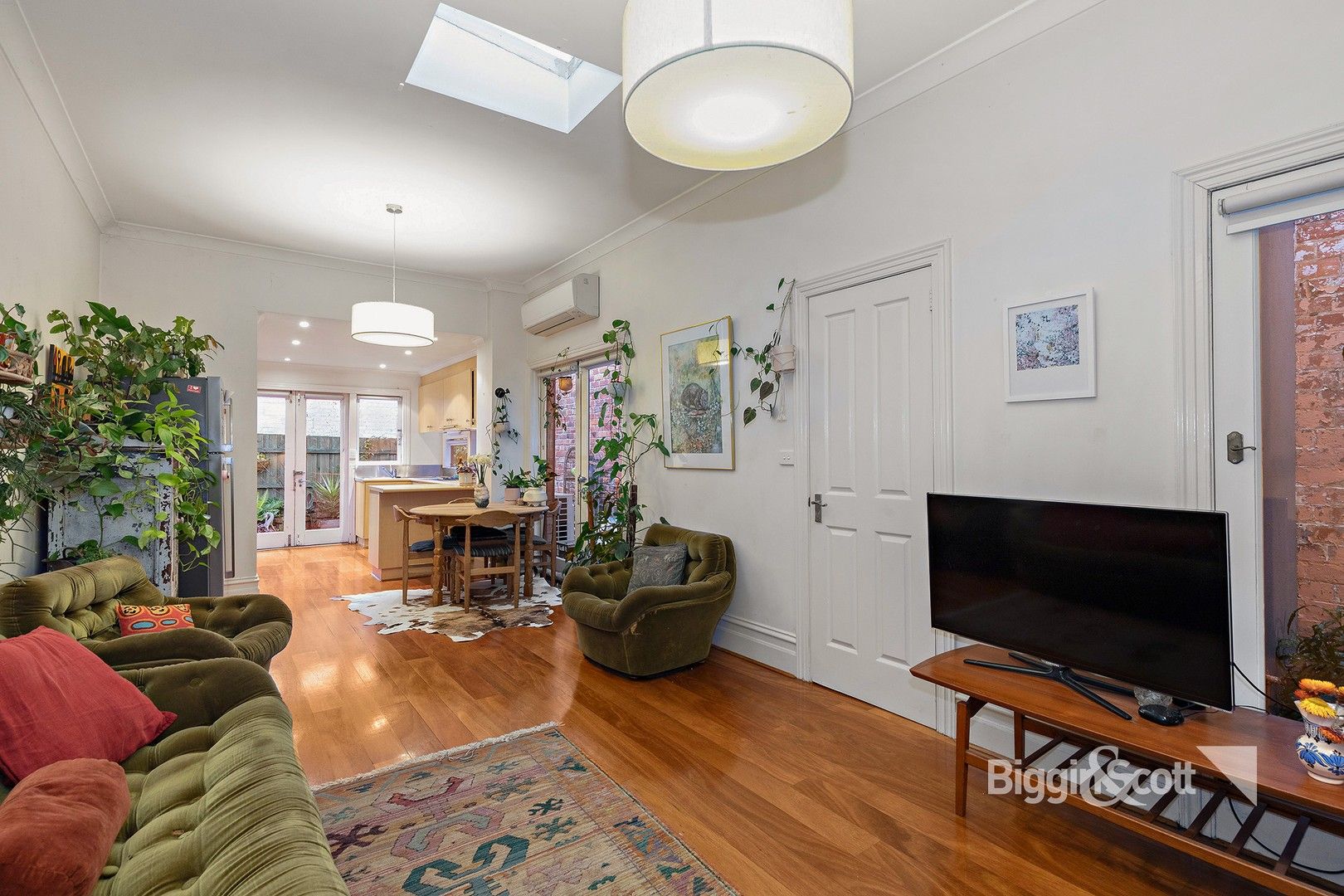 2 bedrooms House in 10 Abbotsford Street ABBOTSFORD VIC, 3067