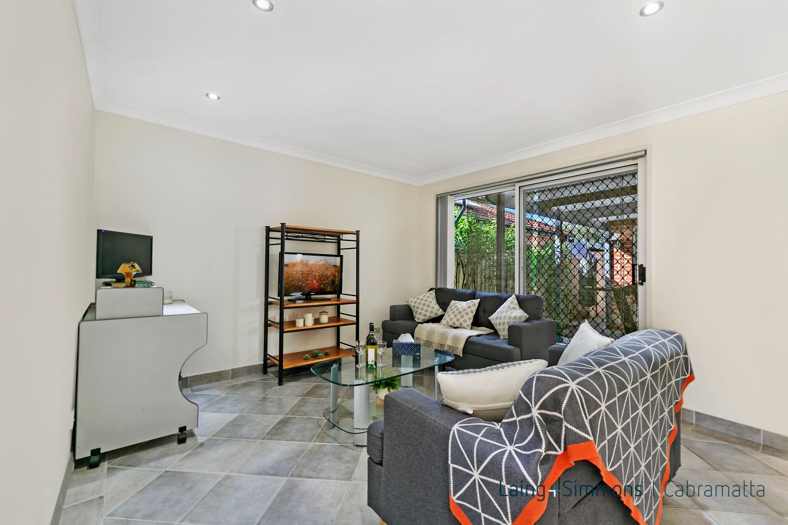 20 Starling Street, Green Valley NSW 2168, Image 1