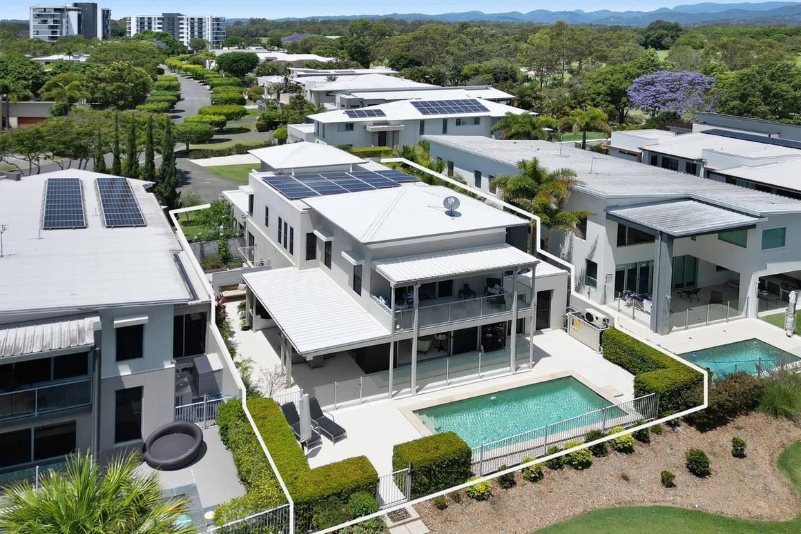 45 Lakelands Drive Merrimac 4226 - Image 3