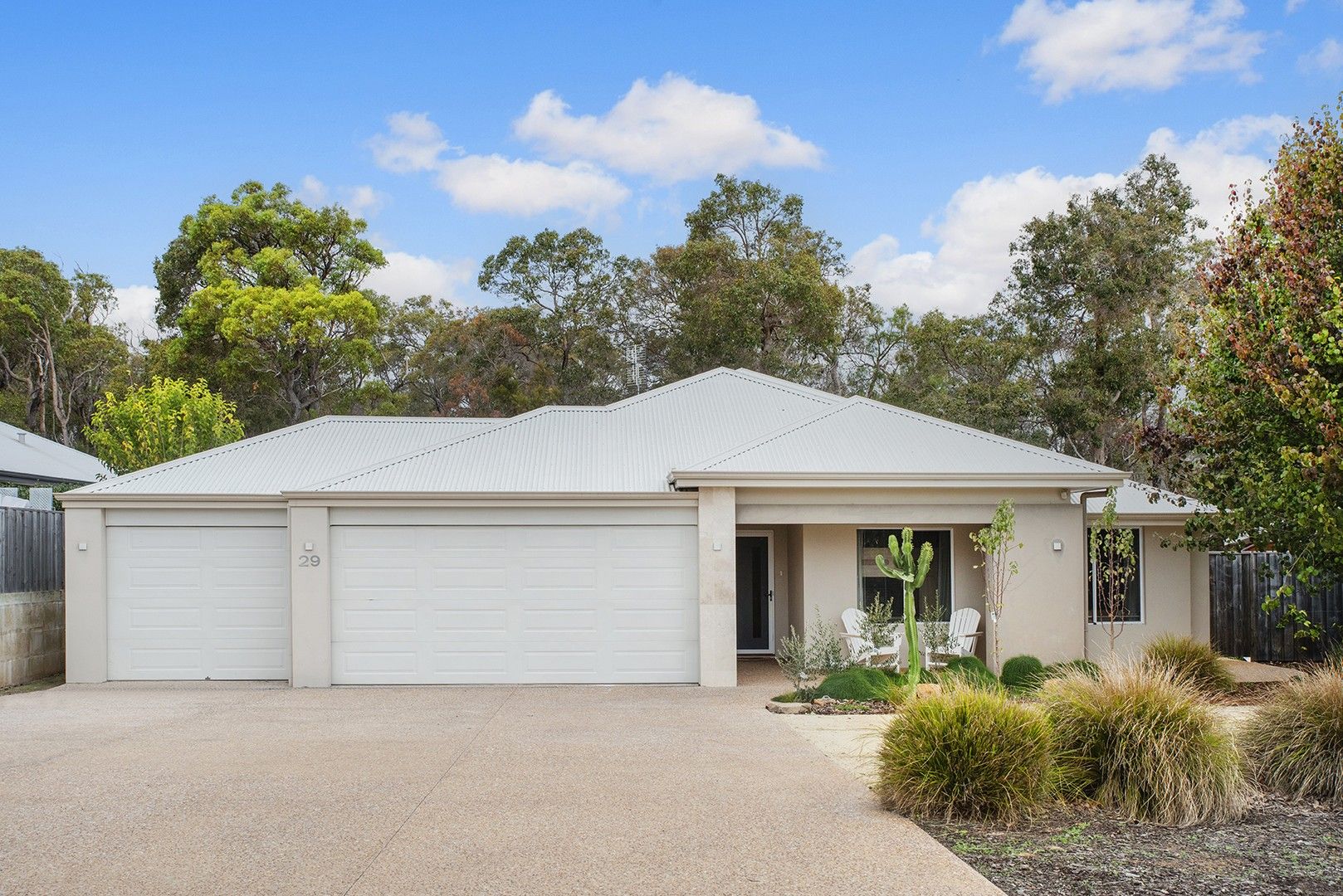 4 bedrooms House in 29 Daisy Rise COWARAMUP WA, 6284