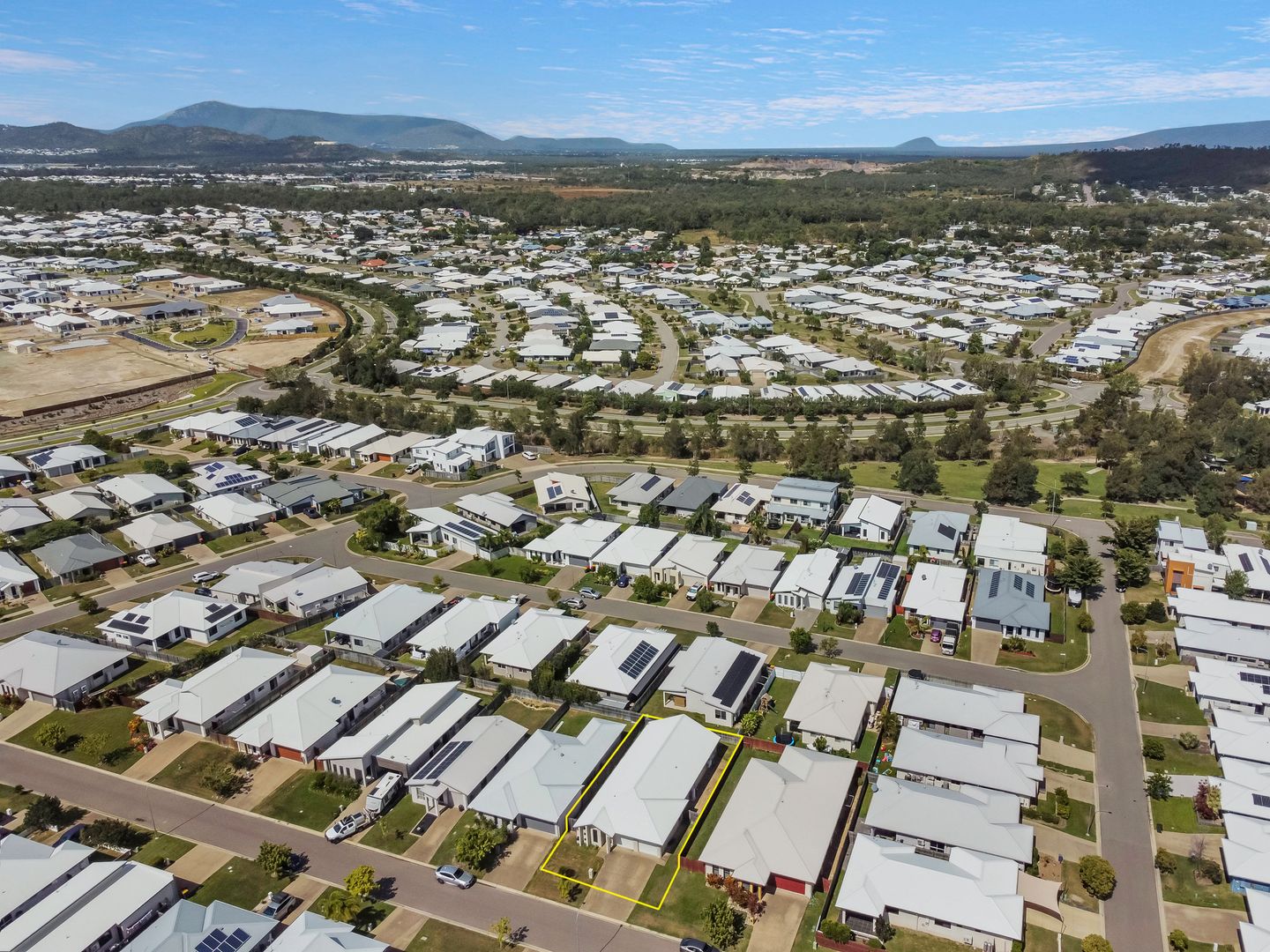 13 Mayflower Street, Burdell Property History & Address Research Domain