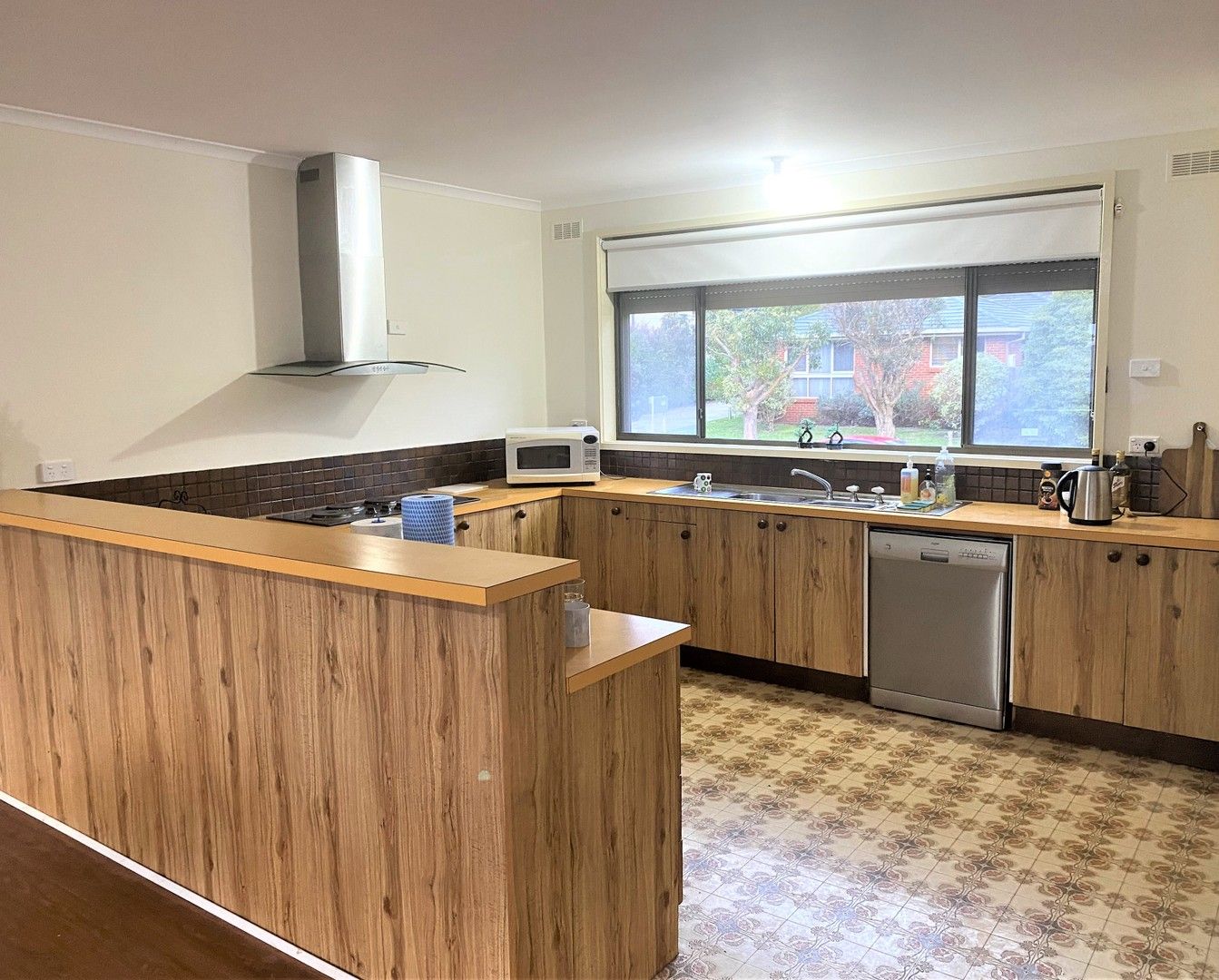 4 bedrooms House in 1/20 James Street DROMANA VIC, 3936