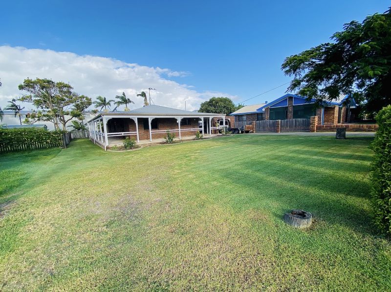 3 bedrooms House in 4 Picnic street PIALBA QLD, 4655