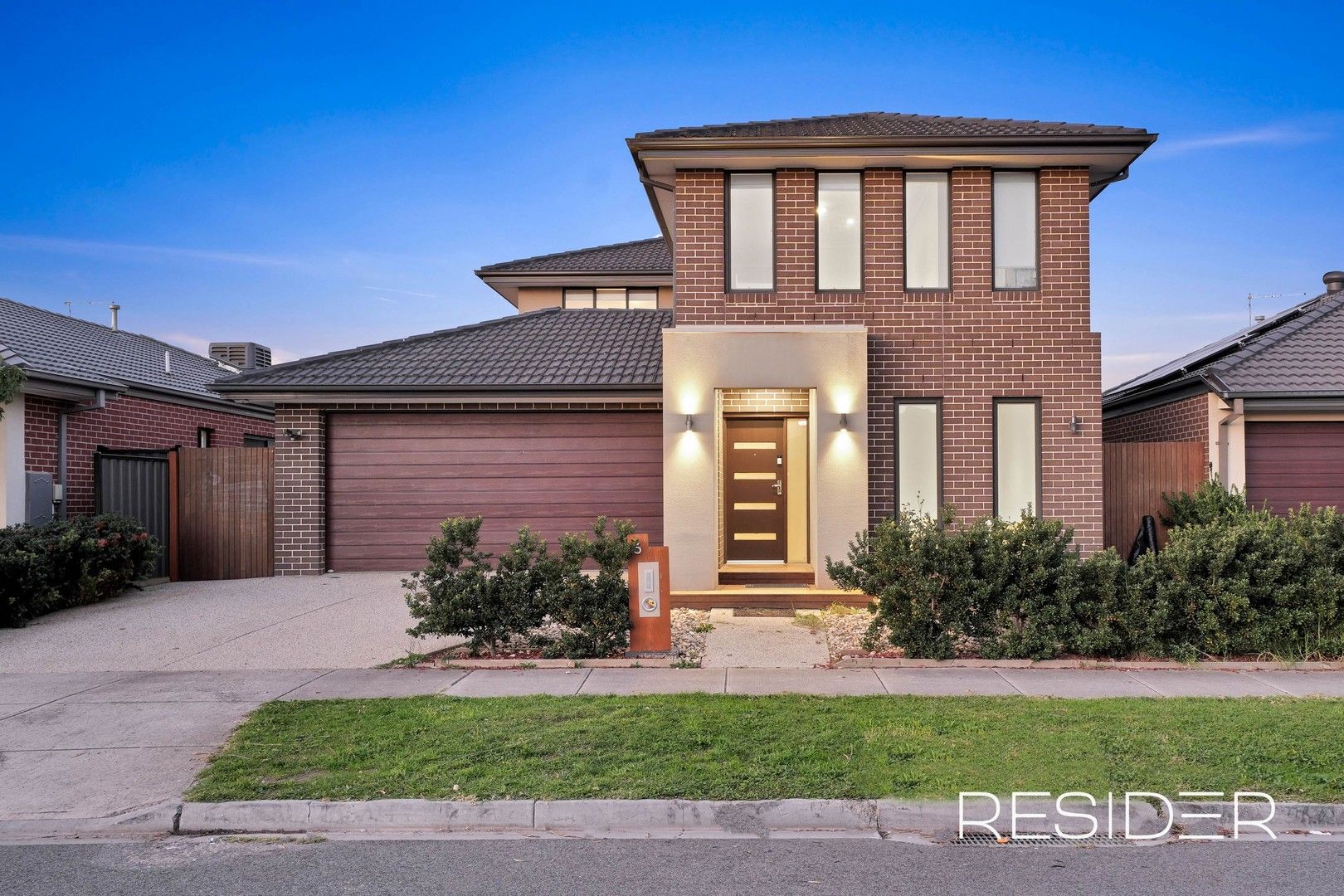 4 bedrooms House in 6 Henwood Rise MERNDA VIC, 3754