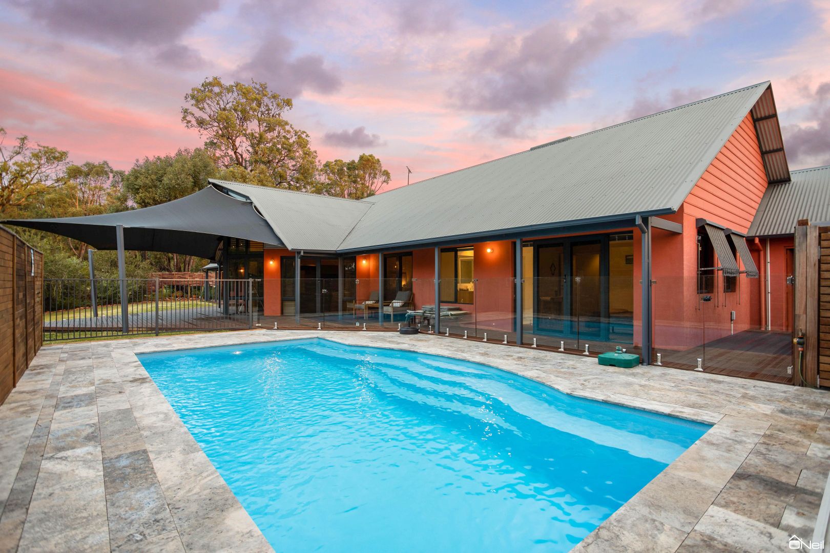 27 Bullich Retreat, Jarrahdale WA 6124, Image 2