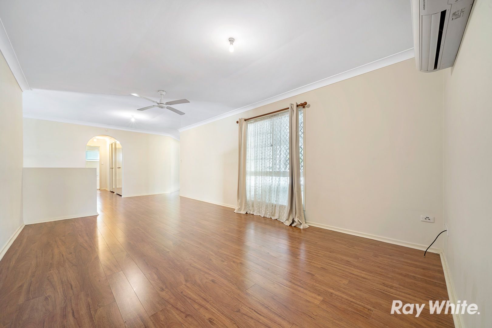 172 Thylungra Road, Park Ridge South QLD 4125, Image 2