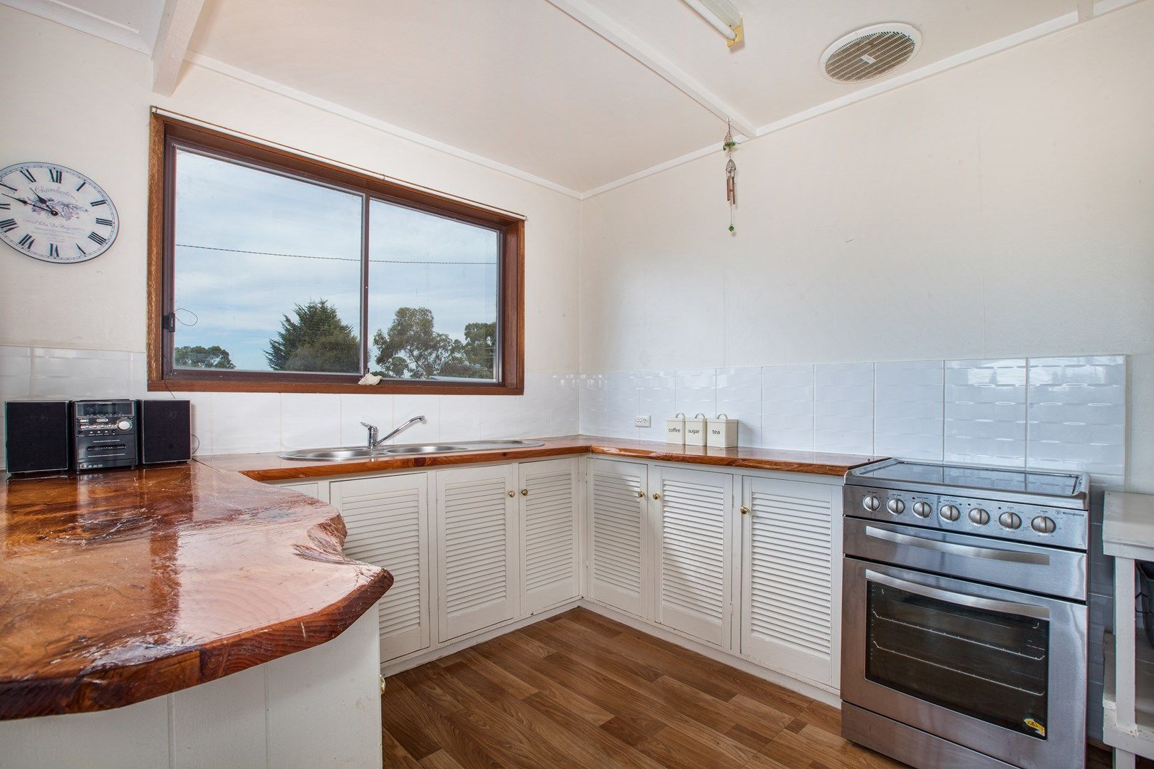 16 Falcon Street, Primrose Sands TAS 7173, Image 0