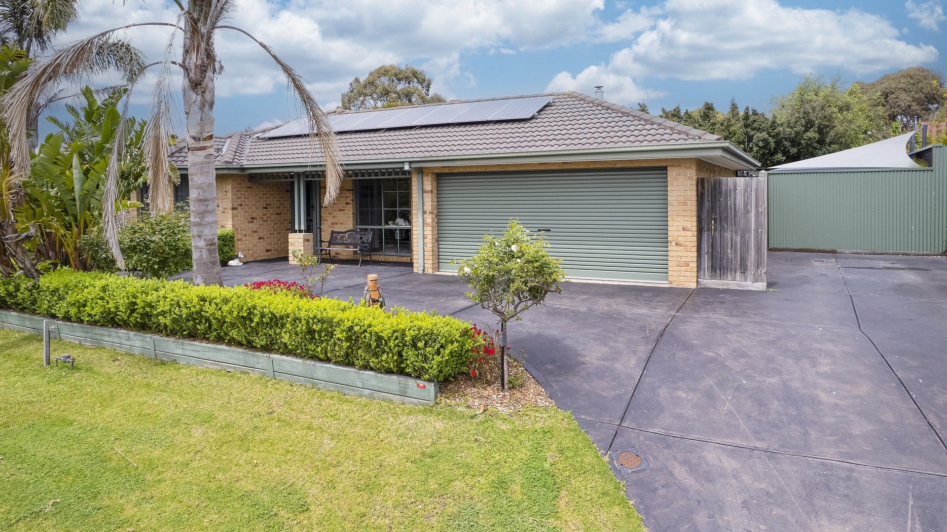 3 bedrooms House in 1 Ruby Joy Drive SOMERVILLE VIC, 3912