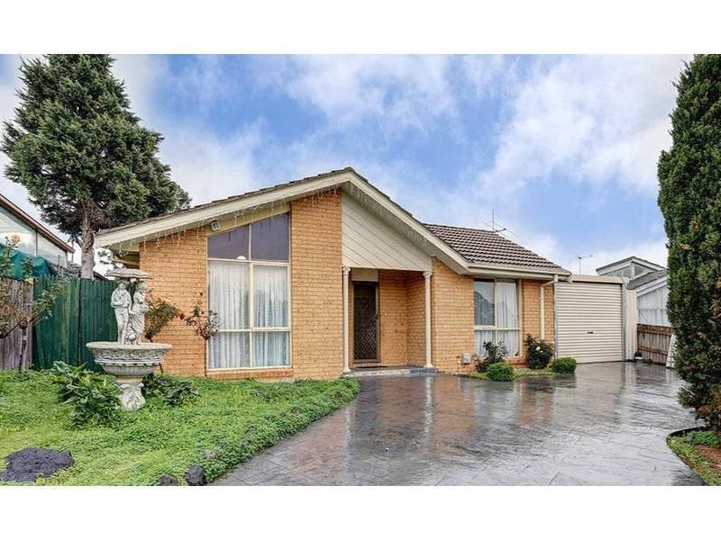 9 Mcnicol Close, Meadow Heights VIC 3048