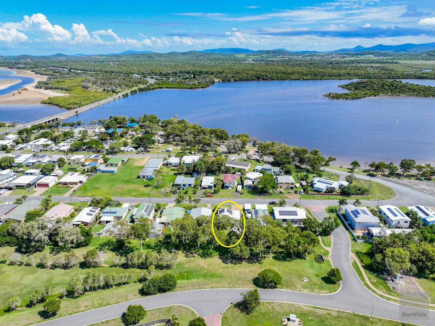 25 Pinnacle Street, Causeway Lake QLD 4703, Image 0