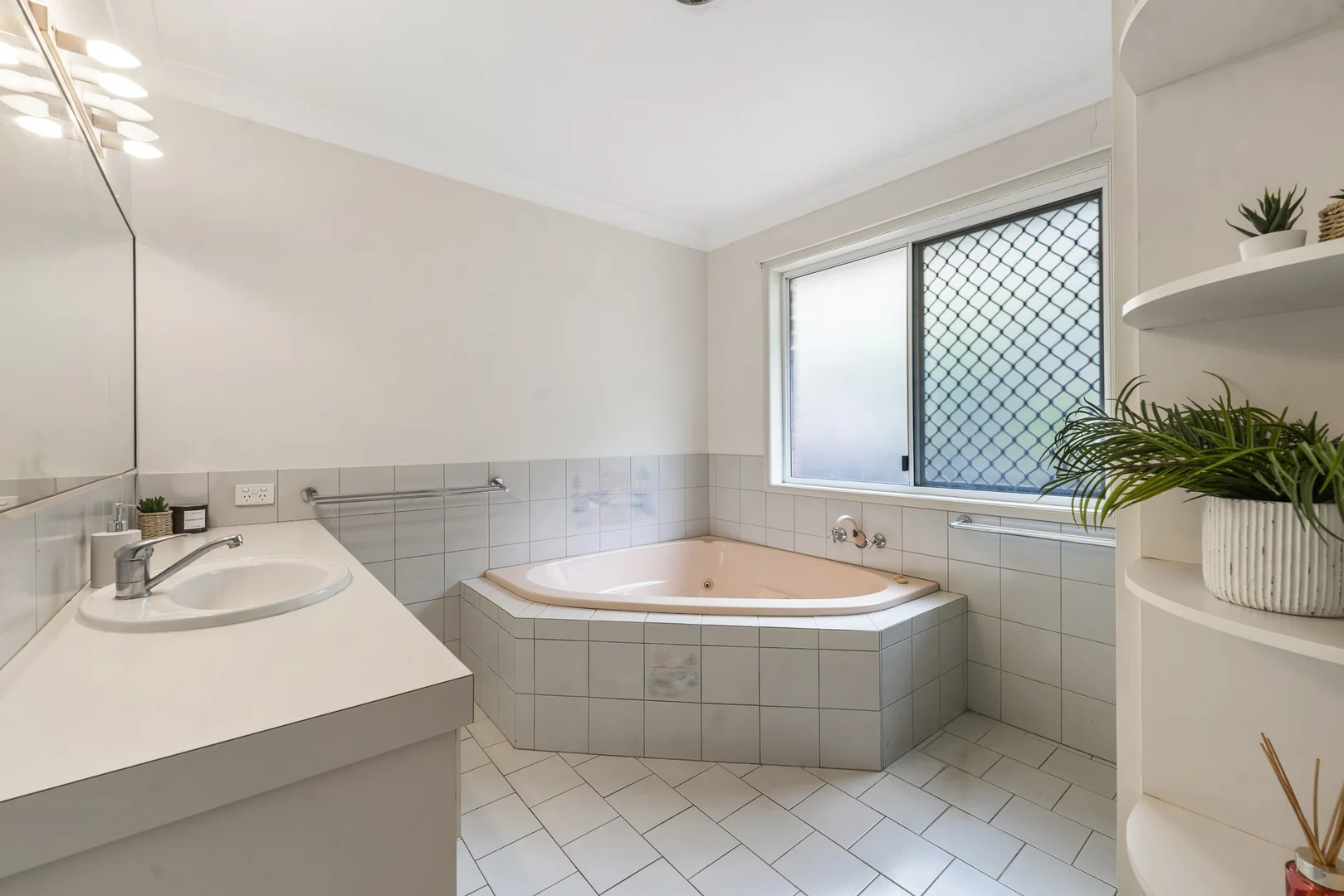 Additional image 15 of 27 Horrocks Crescent, Kearneys Spring QLD 4350