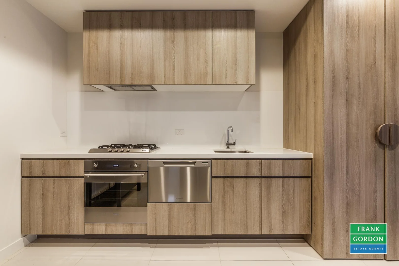 Additional image 4 of 405/19-25 Nott, Port Melbourne VIC 3207