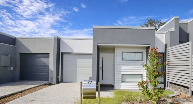 3 bedrooms House in 73 Slate Court YARRABILBA QLD, 4207