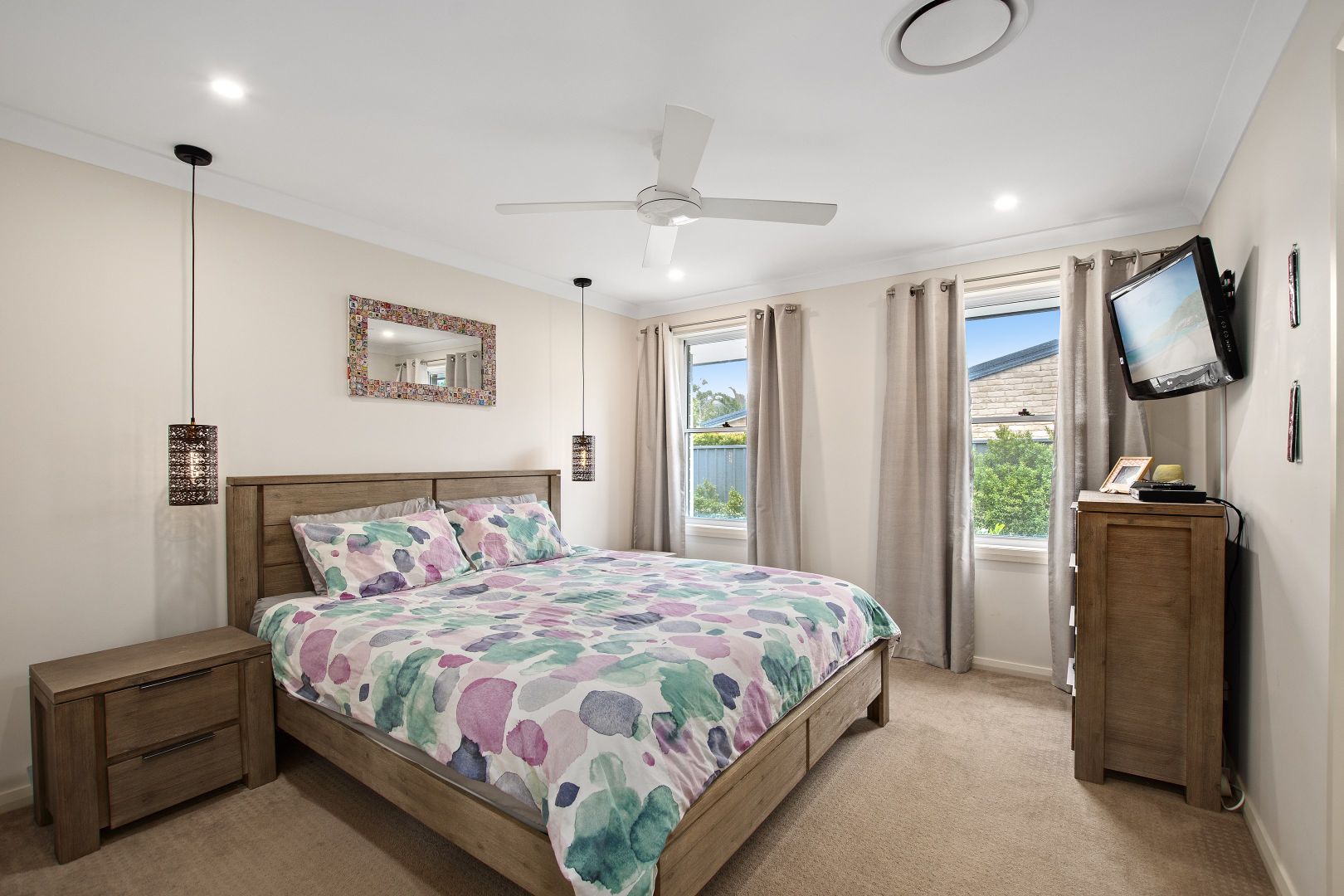 1/66 Gallipoli Avenue, Blackwall NSW 2256, Image 2