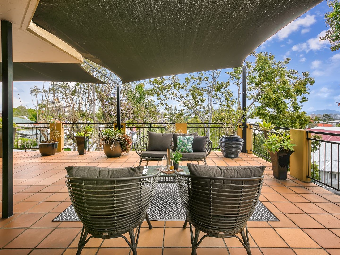 2/47-49 Hampstead Road, Highgate Hill QLD 4101, Image 0