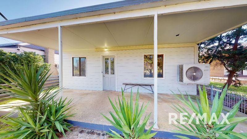 3 bedrooms House in 6 Broadway JUNEE NSW, 2663