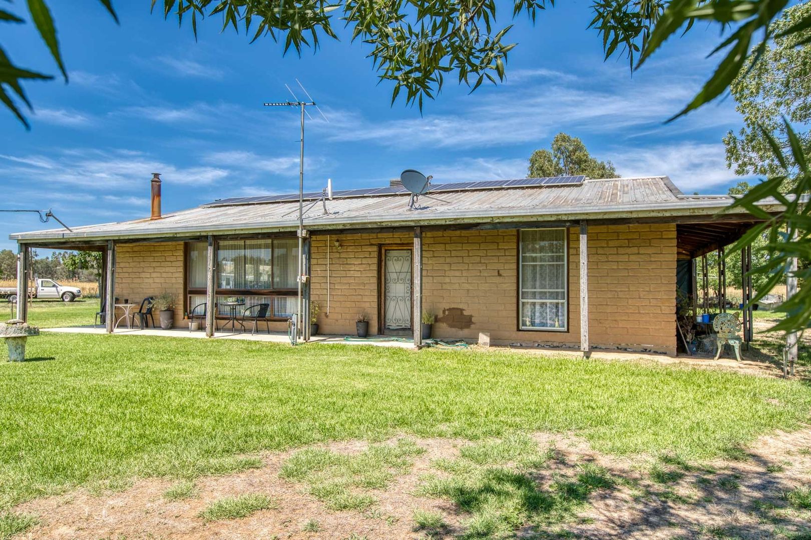 41 Vine Drive, Jindera NSW 2642, Image 2