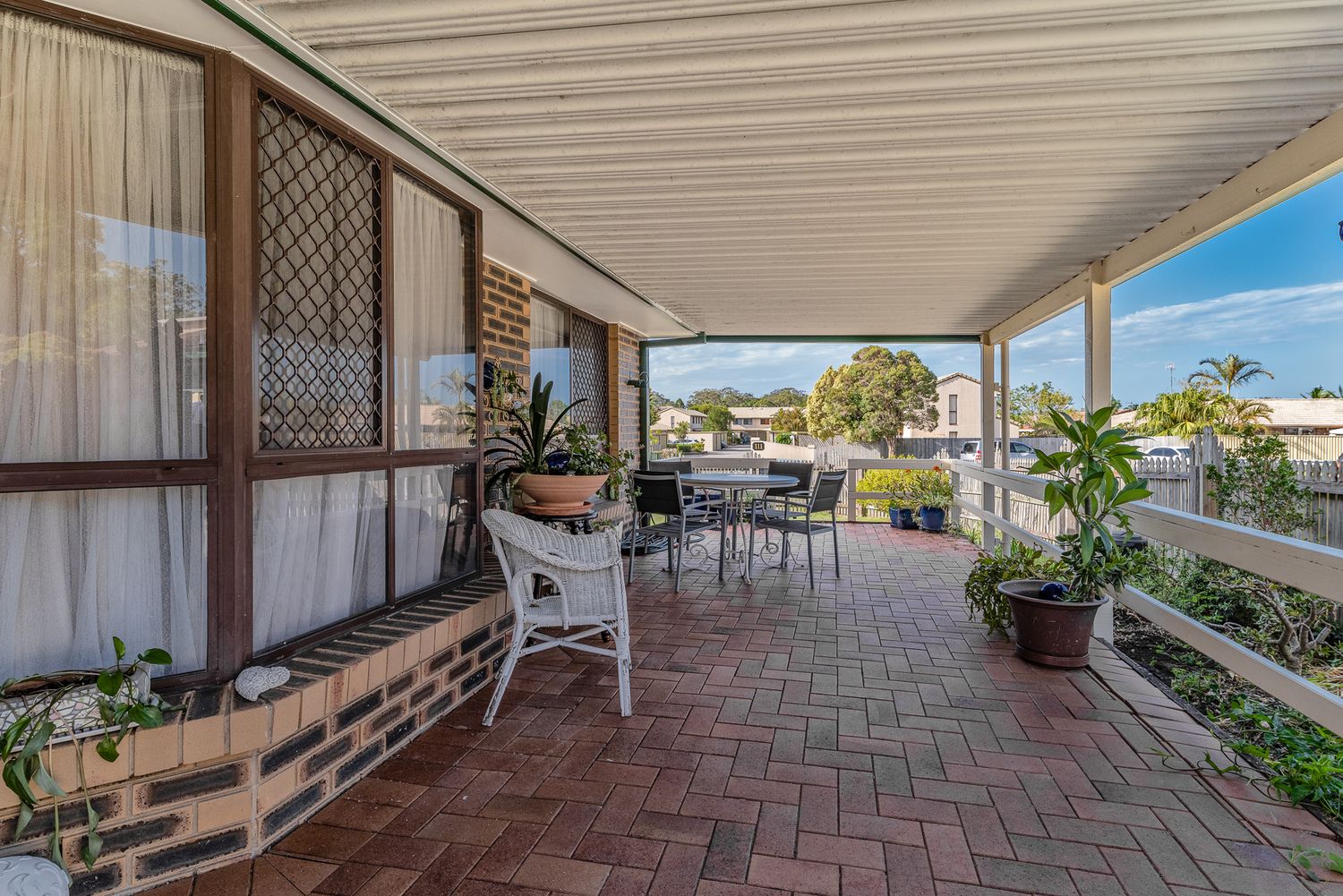 1/108 Little Usher Avenue, Labrador QLD 4215, Image 2