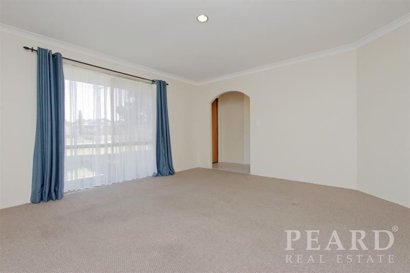 5 Rebecca Court, Beldon WA 6027, Image 1