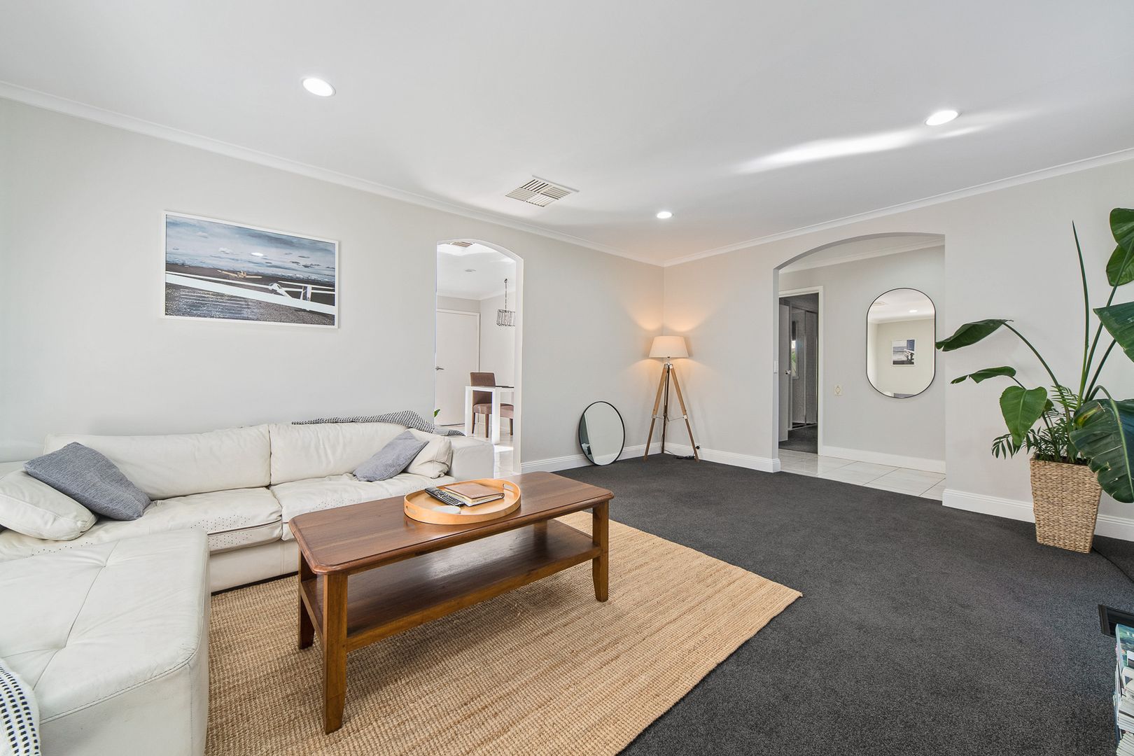 14 Lerwick Court, Frankston VIC 3199 House For Rent 595 Domain