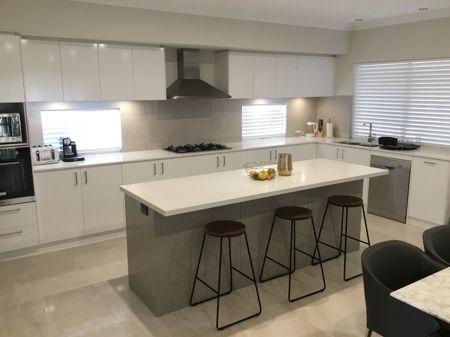 4 bedrooms House in 18A Ardessie Street ARDROSS WA, 6153