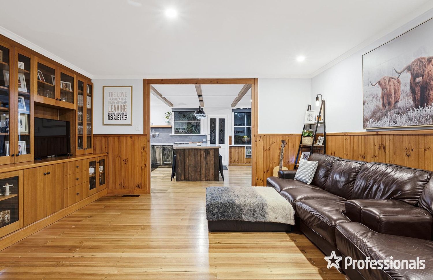 2 Farringdon Road, Kalorama VIC 3766, Image 2