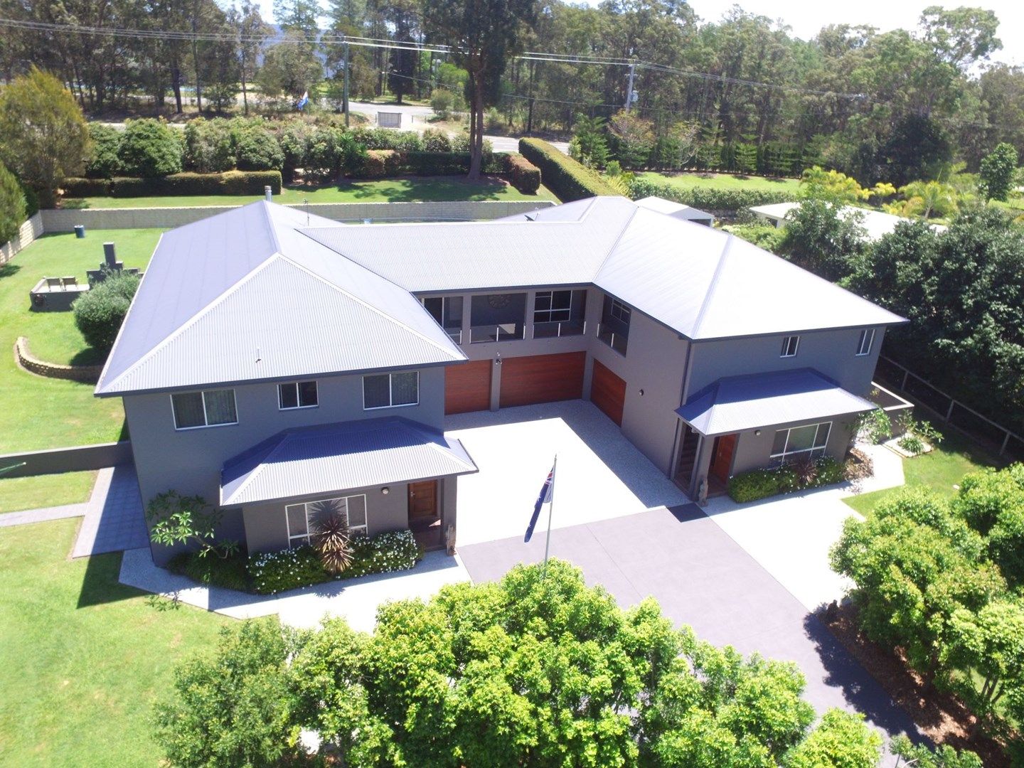 21 Howard Hughes Court, Maudsland QLD 4210, Image 0