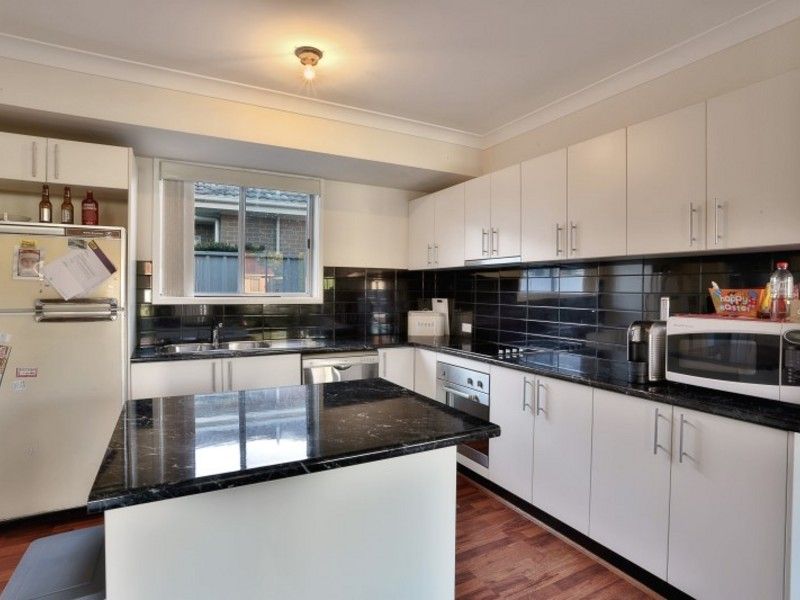 1/2 Eino Place, Eleebana NSW 2282, Image 2