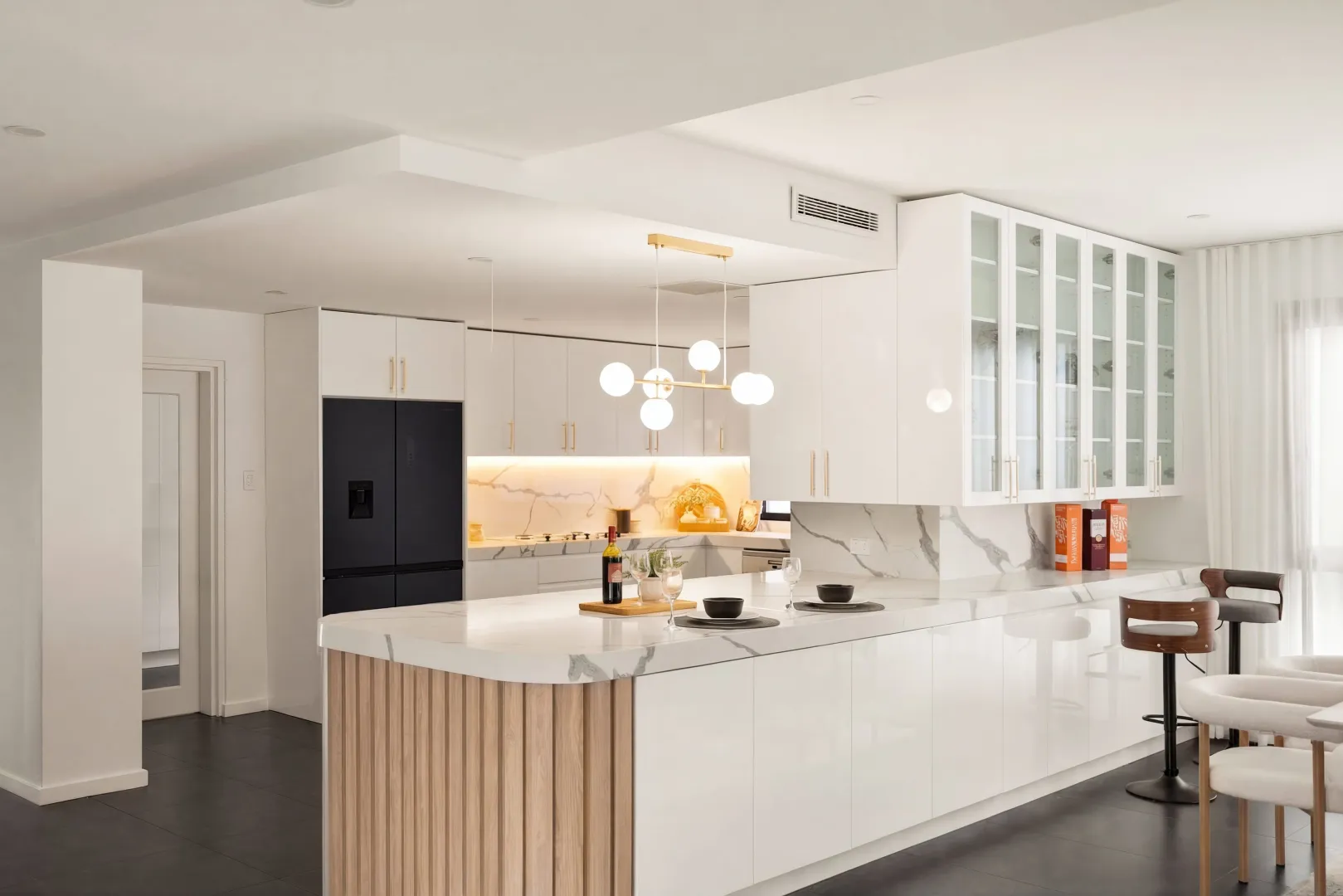 Luxurious Family Haven with Versatile Living Spaces and Granny Flat - View 2