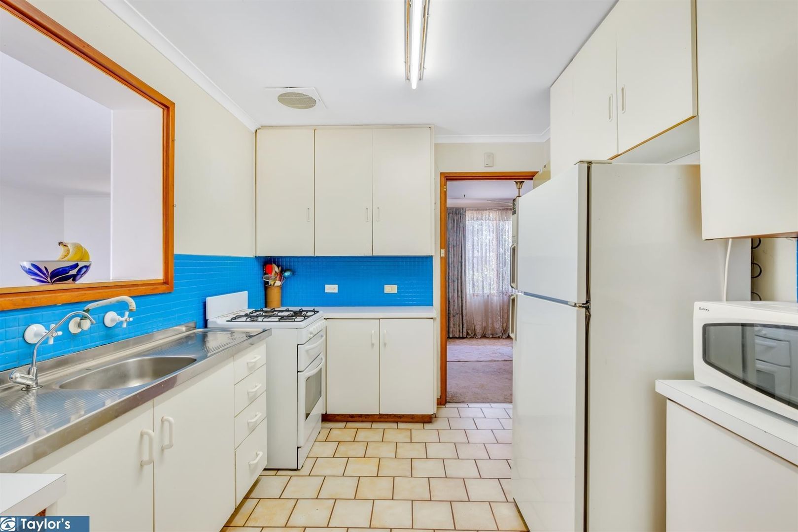 6 Moyes Court, Para Hills West SA 5096, Image 1