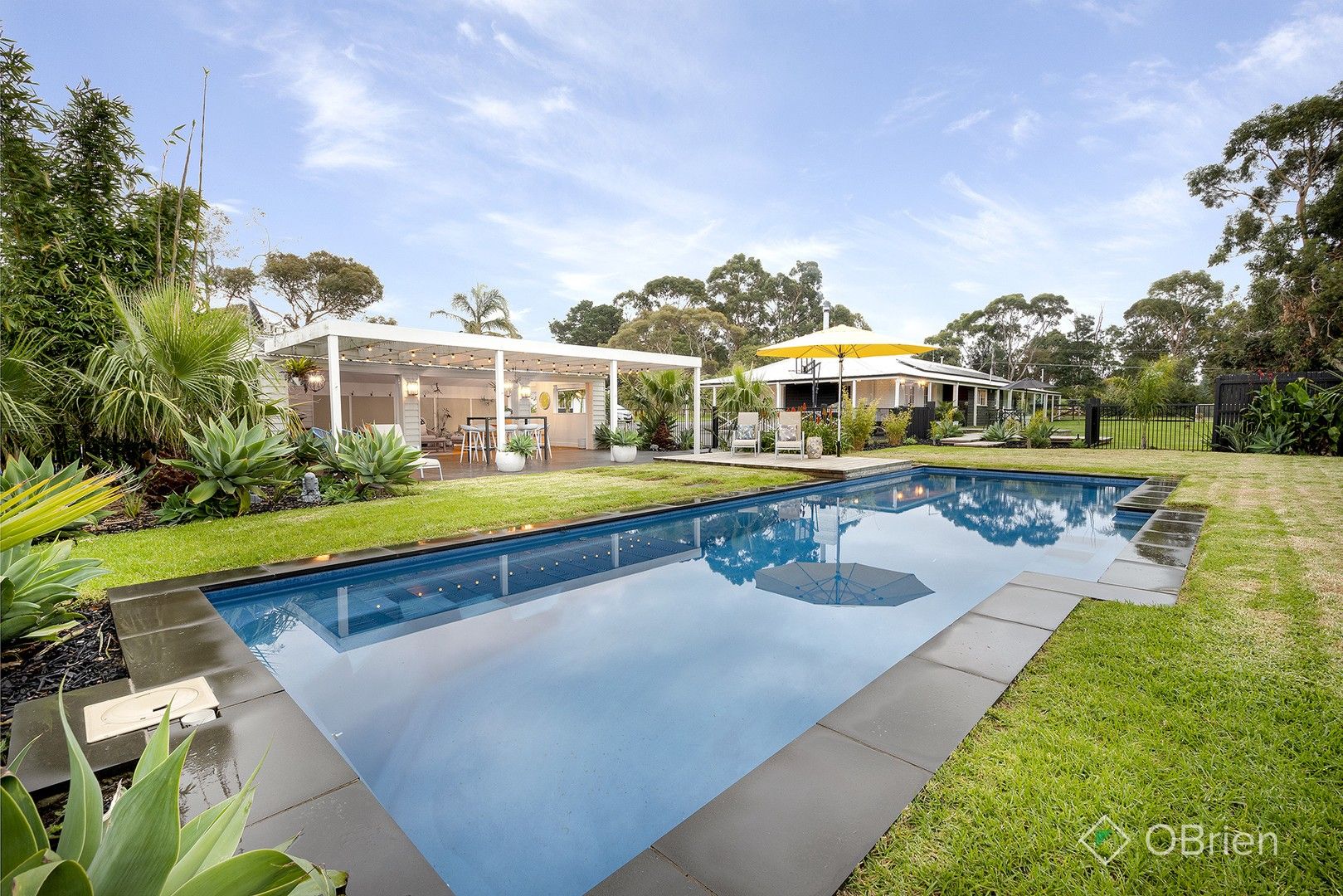 6 Soderlund Place, Somerville VIC 3912, Image 0