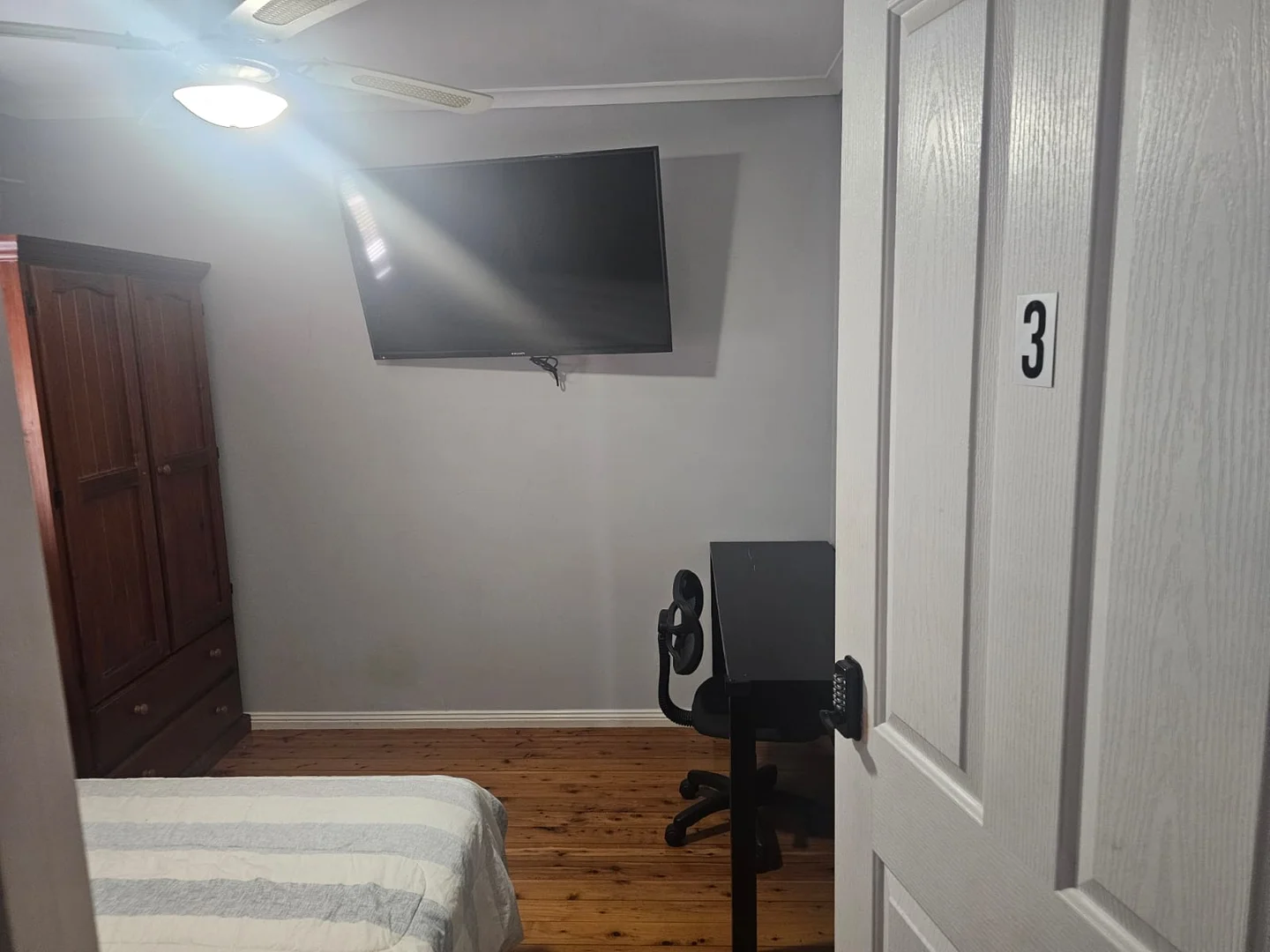 Additional image 3 of 4 Boz Place, Ambarvale NSW 2560