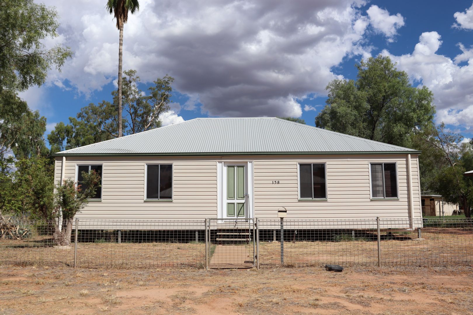 158 Galatea Street, Charleville Property History & Address Research