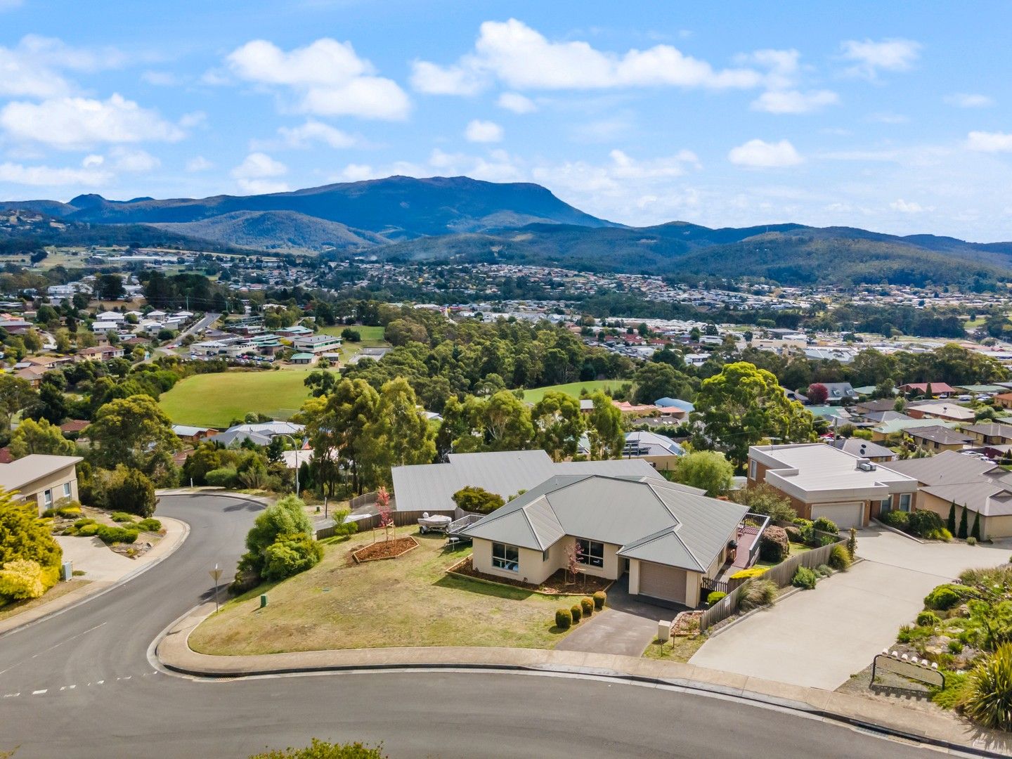 34 Fairview Dr, Kingston TAS 7050 - House For Rent | Domain
